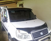 Fiat Doblo I 2005–2010 Vējstikla vizieris (melns spīdīgs, 5 mm) foto 5