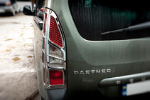 Citroen Berlingo 2008–2018 Stūru aizmugurējo lukturu uzlikas (2 gab., plastmasa) foto 2