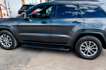Jeep Grand Cherokee WK2 2010–2021 Sānu pakāpieni Allmond Black (2 gab., alumīnijs) foto 3