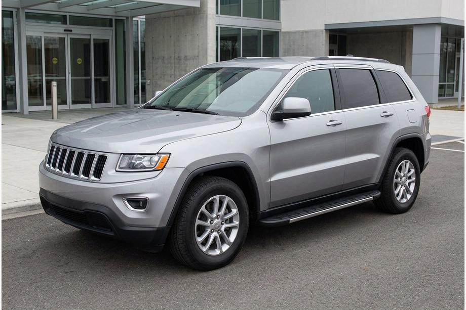 Jeep Grand Cherokee WK2 2010–2021 Sānu pakāpieni Duru (2 gab., alumīnijs) Image