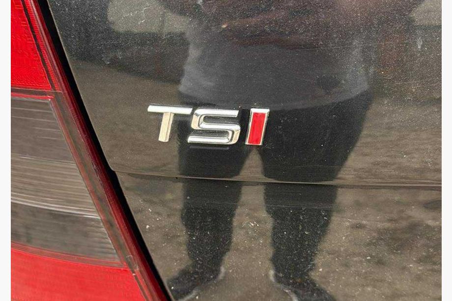 Volkswagen Scirocco 2008–2017 TSI uzraksts (OEM stils) TS hromēts, I sarkana Image