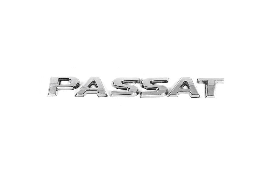 Volkswagen Passat B7 2012–2015 Passat uzraksts Image