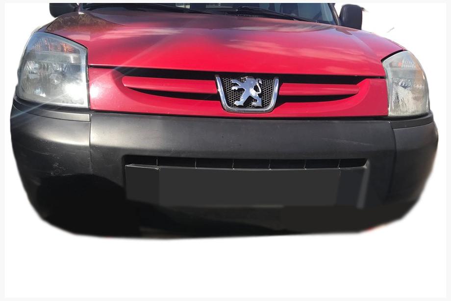 Citroen Berlingo 1996–2008 Ziemas radiatora reste (2003-2008) Matēta Image