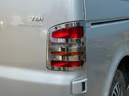 Volkswagen T5 Caravelle 2004–2010 Aizmugurējo lukturu uzlikas (Carmos, 2 gab., nerūsējošais tērauds) foto 3