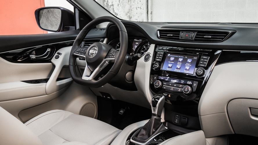 Atjauninātā Nissan Qashqai apskats