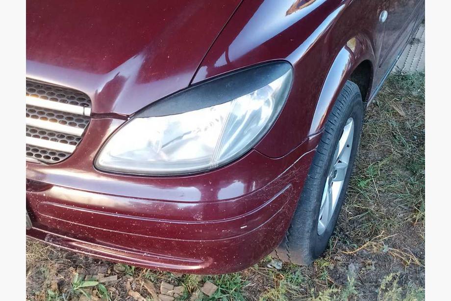 Mercedes Vito W639 2004–2014 Taisnās lukturu uzacis (2004-2010, 2 gab., plastmasa) Foto 2