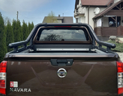Nissan Navara/NP300 2016– Virsbūves loks (melns) foto 5