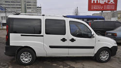 Fiat Doblo I 2005–2010 Hromēti jumta reliņi Maxi bāze, plastmasas kājiņas foto 18
