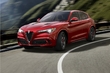 Pirmais Alfa Romeo Stelvio krosovera apskats foto 1