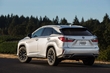 Lexus RX F Sport krosovera apskats foto 2