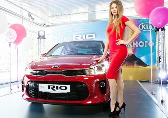 Kijivā prezentēts jaunais Kia Rio modelis