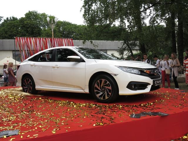 Ukrainā prezentēta jaunās paaudzes Honda Civic