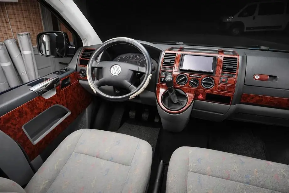Volkswagen T5 Caravelle 2004–2010 Paneļa uzlikas Image