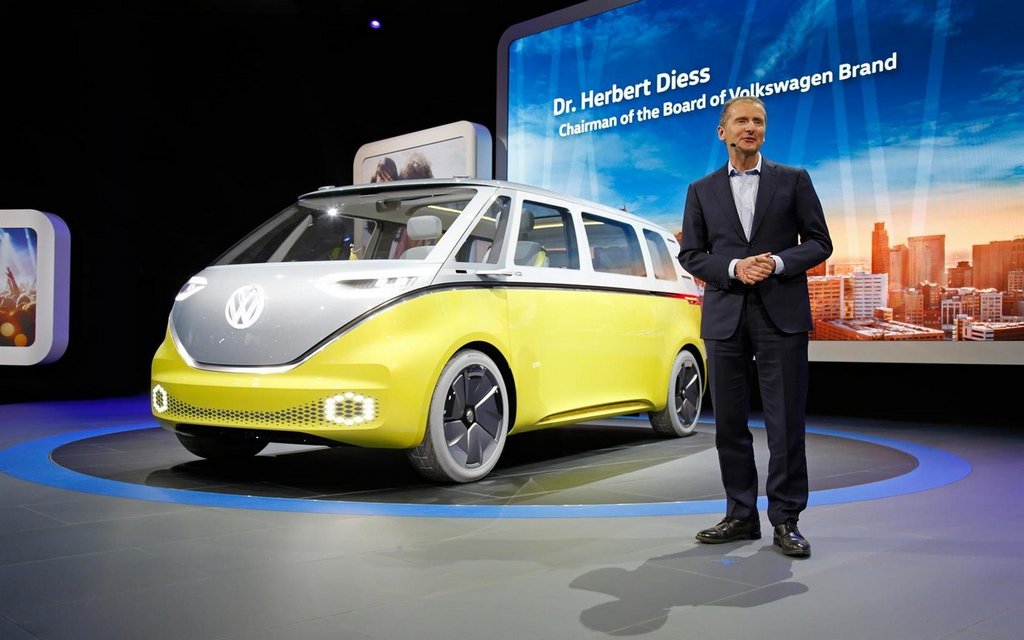 Volkswagen vadītājs baidās no konkurences ar Tesla