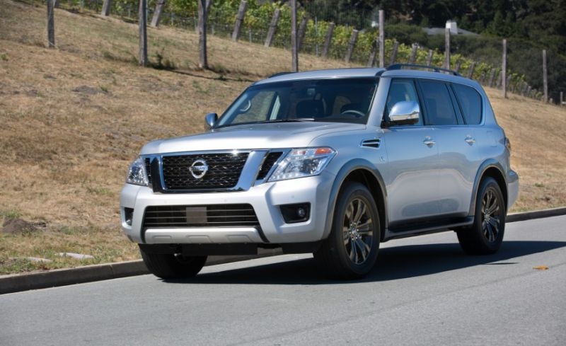 Atjauninātā apvidus auto Nissan Armada apskats