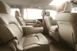 Atjauninātā apvidus auto Nissan Armada apskats foto 2