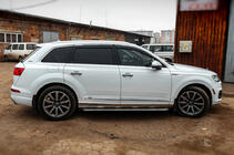 Audi Q7 2015–2026 OEM V1 sānu pakāpieni (2 gab., alumīnijs) foto 3