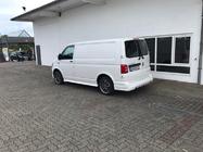 Volkswagen T6 2015–2024 Īsā riteņu bāze foto 2