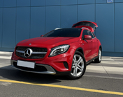 Mercedes GLA X156 2014–2019 Priekšējā radiatora reste Diamond Silver (2014-2016) foto 1