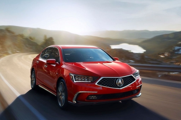 Prezentēts atjauninātais sedans Acura RLX