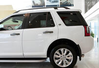 Land Rover Freelander II 2006–2014 Oriģinālie jumta reliņi (2 gab.) foto 4
