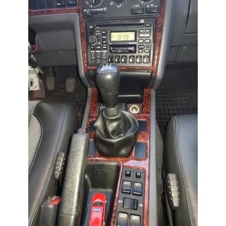 Instrumentu paneļa uzlikas (1993-1997) Volvo 850 1991–1997 foto 2