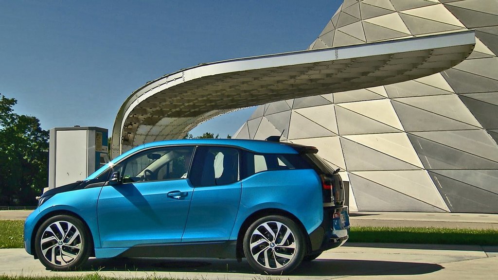 Jaunā BMW i3 saņēma sportisku versiju