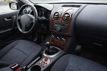 Nissan Qashqai 2007–2010 Paneļa uzlikas Karbon foto 1