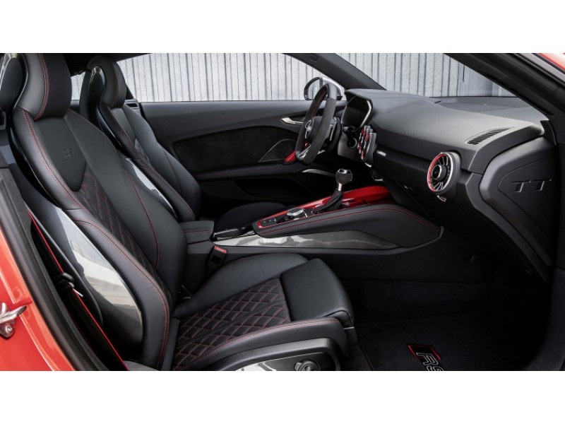 Audi TT RS 2018. modeļa gada apskats