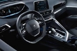 Franču stils Peugeot 5008 krosovērā (2017) foto 5
