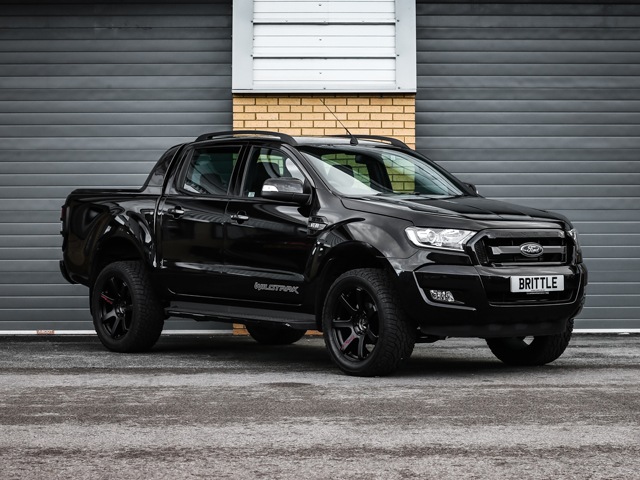 Frankfurtē prezentēs pikapa Ford Ranger Black Edition limitēto versiju