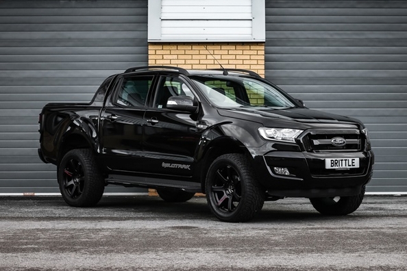 Frankfurtē prezentēs pikapa Ford Ranger Black Edition limitēto versiju