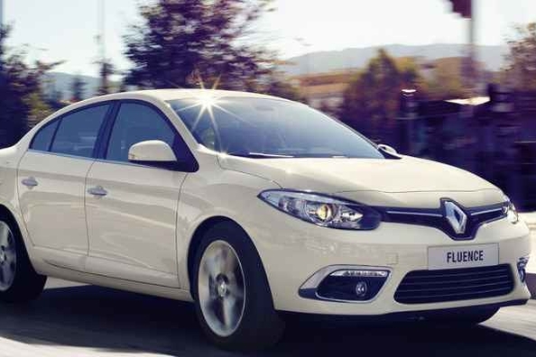 Renault Fluence 2017. gada modeļa apskats