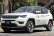 Pārskats par jaunākās paaudzes krosoveru Jeep Compass foto 1