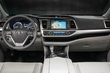 Toyota Highlander 2017 modeļa gada apskats foto 4