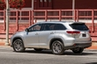 Toyota Highlander 2017 modeļa gada apskats foto 2