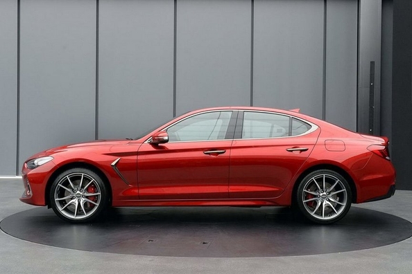 Korejieši prezentēja galveno BMW 3-Series konkurentu