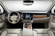 Atjauninātā Volvo S90 sedana apskats foto 5