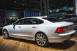 Atjauninātā Volvo S90 sedana apskats foto 3