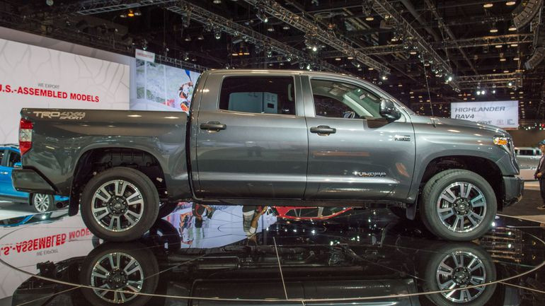 Atjauninātā Toyota Tundra pikapa apskats