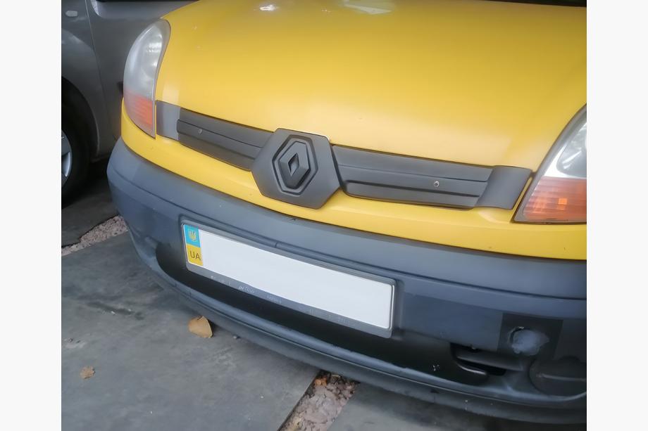 Renault Kangoo 1998–2008 Augšējā ziemas radiatora reste (2003-2008) Glancēta Foto 1