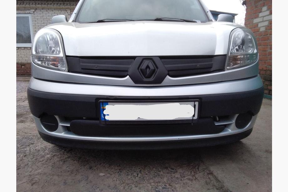 Renault Kangoo 1998–2008 Augšējā ziemas radiatora reste (2003-2008) Glancēta Foto 2