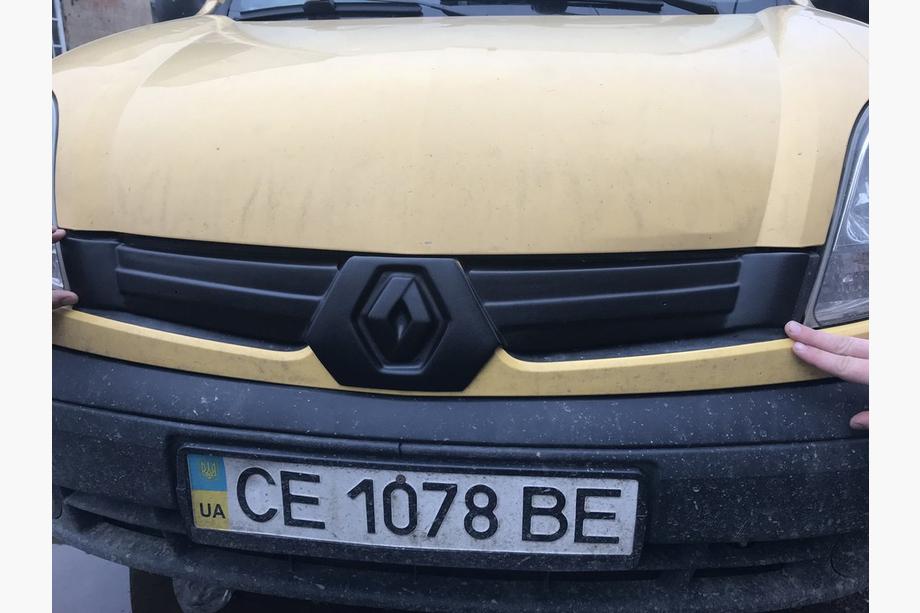 Renault Kangoo 1998–2008 Augšējā ziemas radiatora reste (2003-2008) Glancēta Foto 5