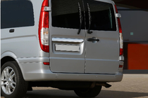 Mercedes Viano 2004–2014 Apdare virs numura zīmes (2 durvju, nerūsējošais tērauds) foto 4