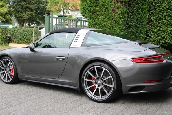 Kuru Porsche izvēlēties?