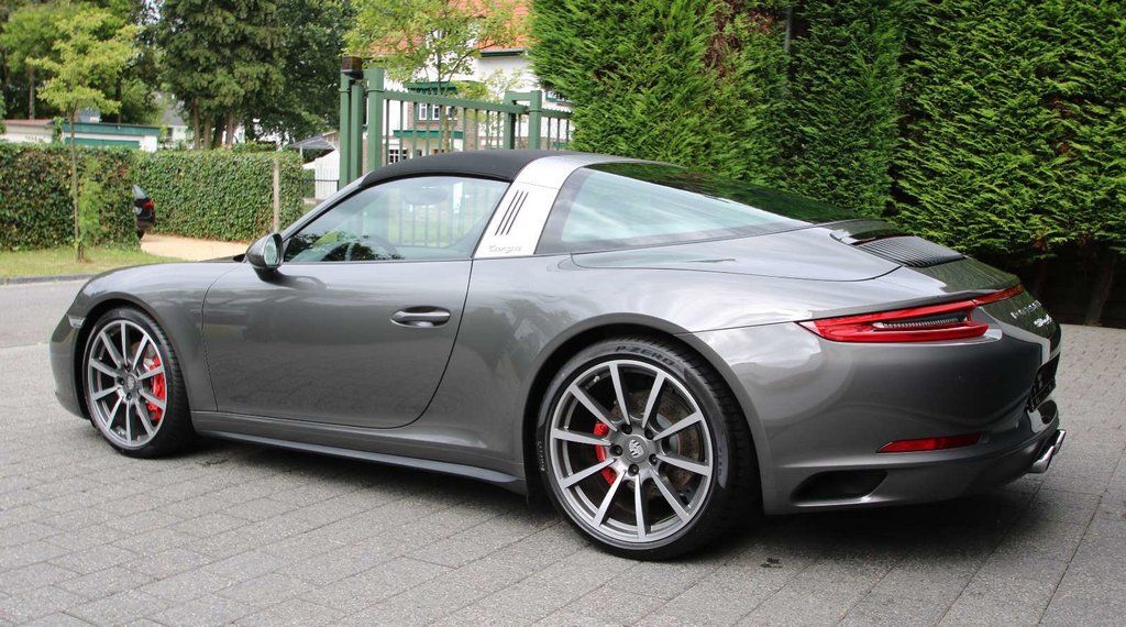 Kuru Porsche izvēlēties?
