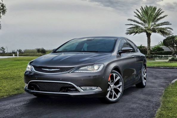 Cik maksā jaunais Chrysler un kādas ir tā īpašības?