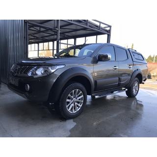 Hardtops (bīdāmie logi) Mitsubishi L200 2015–2024 foto 3