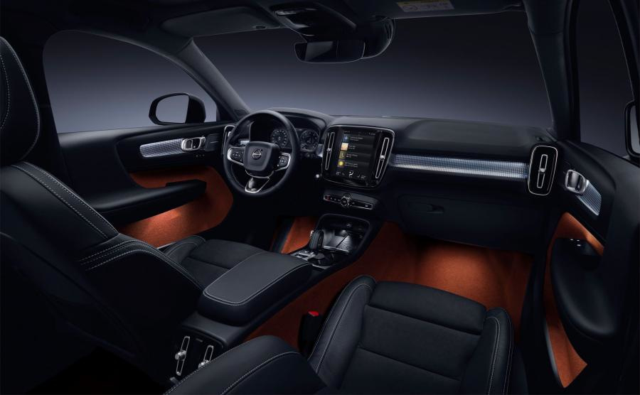 Jaunais kompaktais krosovers Volvo XC40