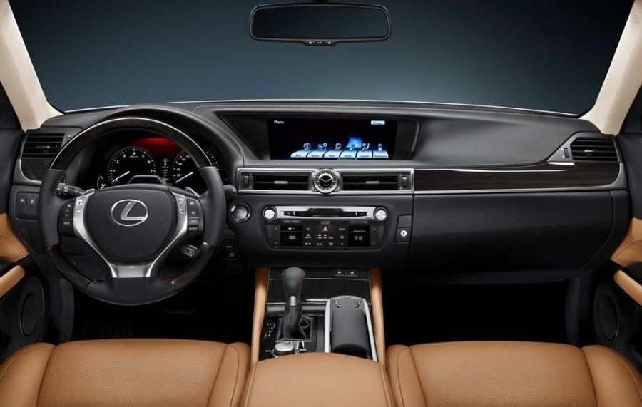 Sedana Lexus GS apskats